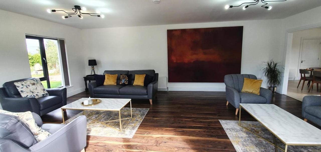 Luxury 6 Bedroom Spiddal Villa, Jacuzzi, Balcony Galway Eksteriør billede