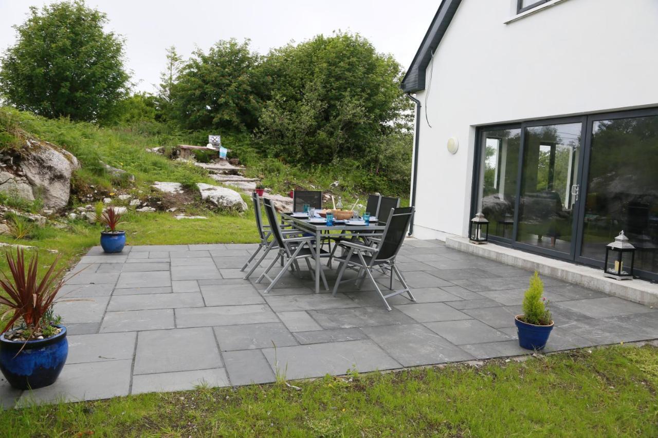 Luxury 6 Bedroom Spiddal Villa, Jacuzzi, Balcony Galway Eksteriør billede