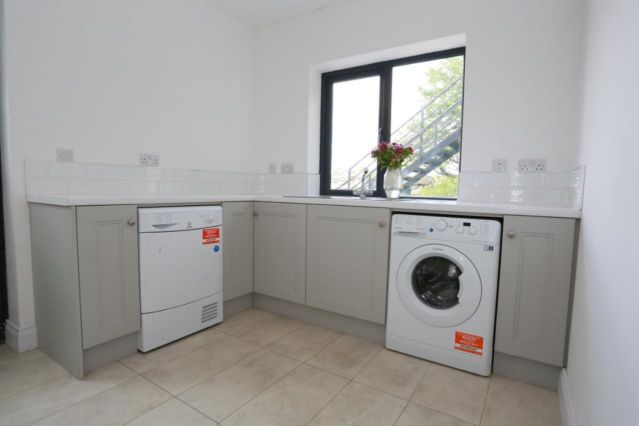 Luxury 6 Bedroom Spiddal Villa, Jacuzzi, Balcony Galway Eksteriør billede