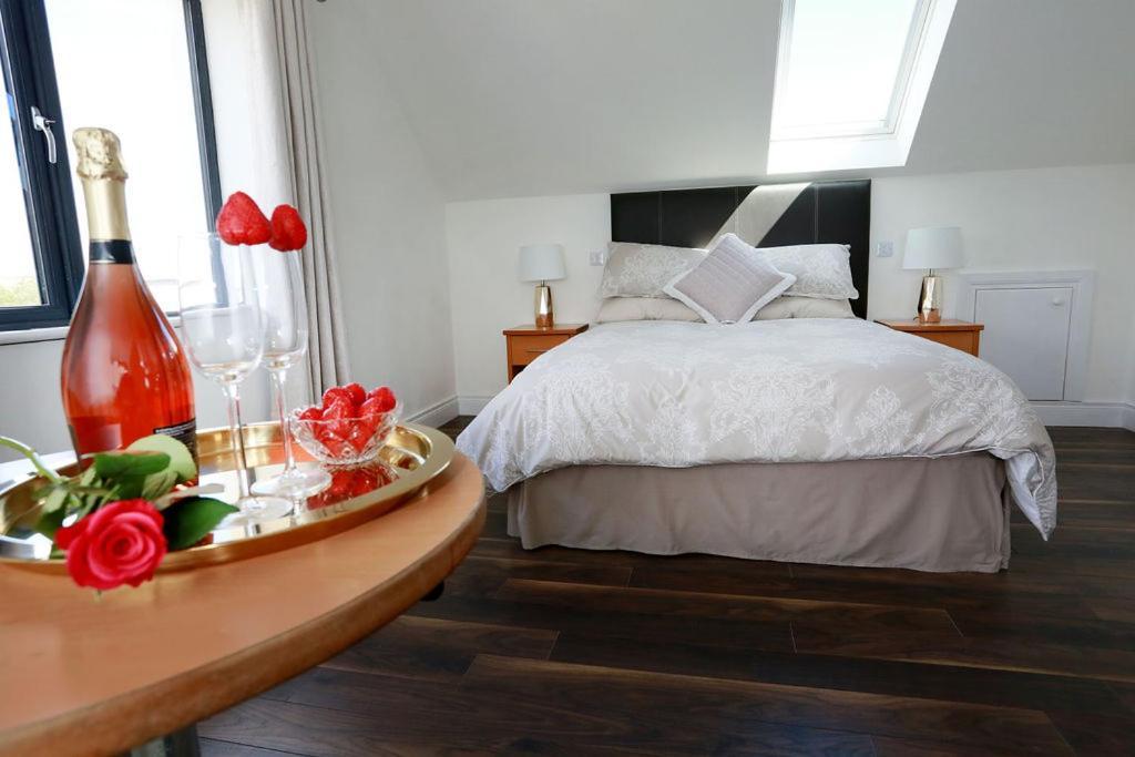 Luxury 6 Bedroom Spiddal Villa, Jacuzzi, Balcony Galway Eksteriør billede