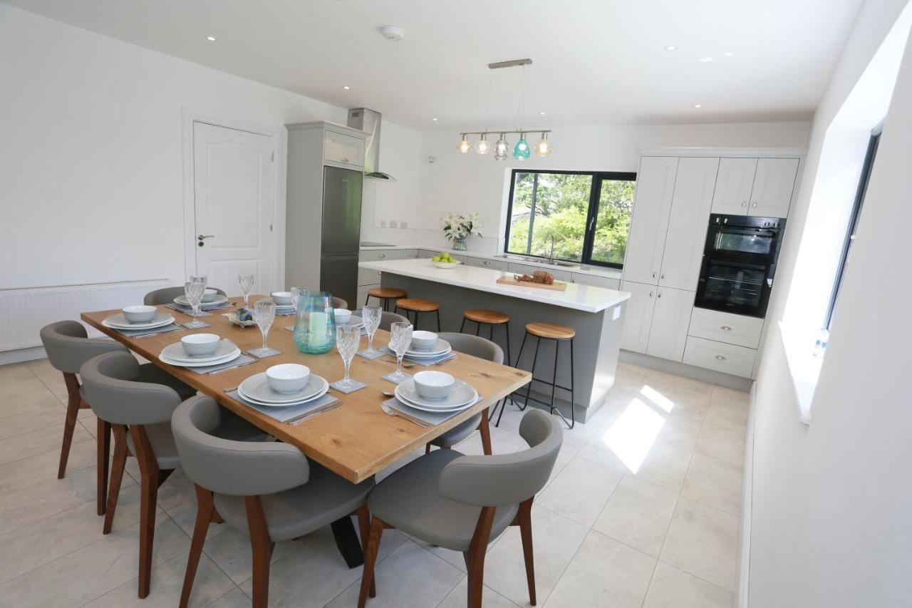 Luxury 6 Bedroom Spiddal Villa, Jacuzzi, Balcony Galway Eksteriør billede